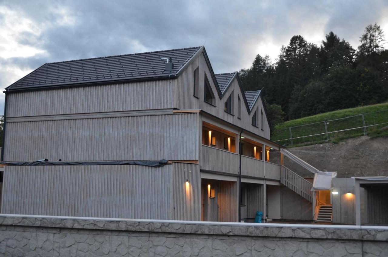 Zum Wohle Aparthotel Oberwoelz Stadt Exterior foto